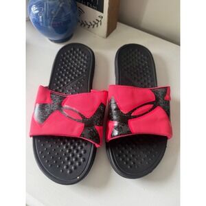 Under Armour Ignite Neon Pink Black Slide Sandals Womens 7